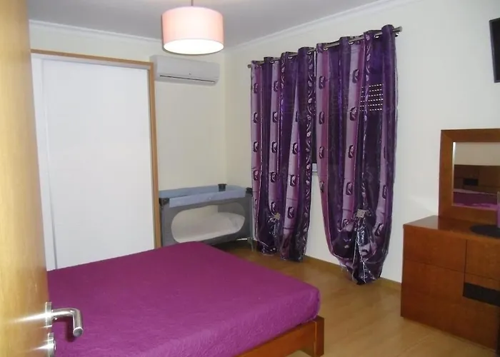 Casa - 5 Quartos Com Piscina