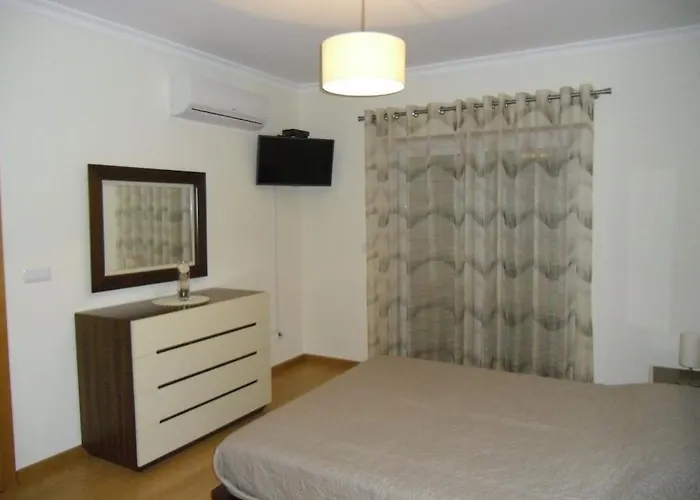 Σπίτι διακοπών Casa - 5 Quartos Com Piscina