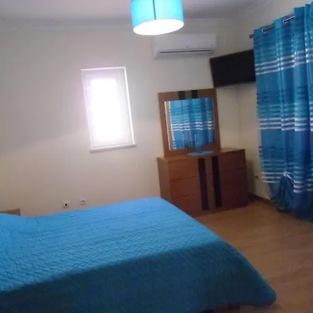 Casa de Férias Casa - 5 Quartos Com Piscina